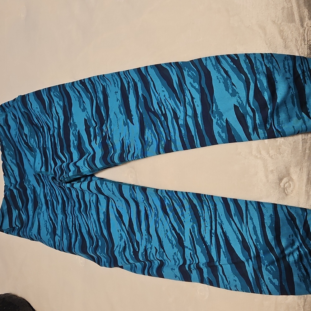 💖$5 Add To Bundle Old Navy Active Elevate Legging💖